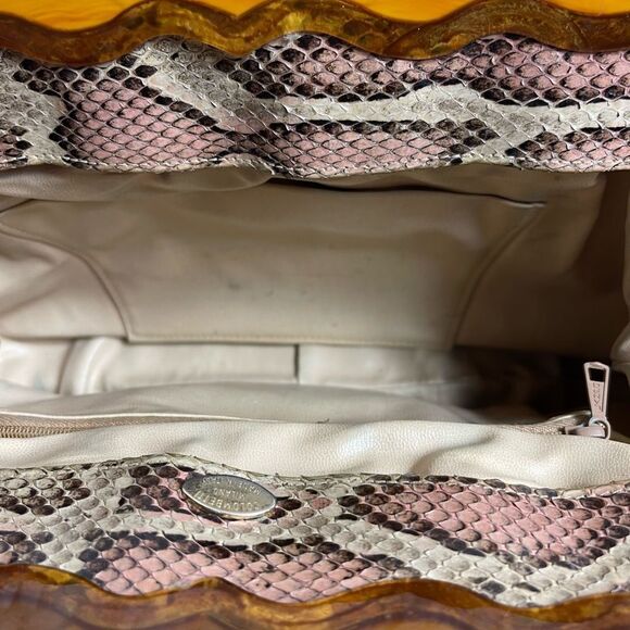 Vintage Colombetti Milano  Python snake skin shoulder Bag Lucite frame - Picture 14 of 14